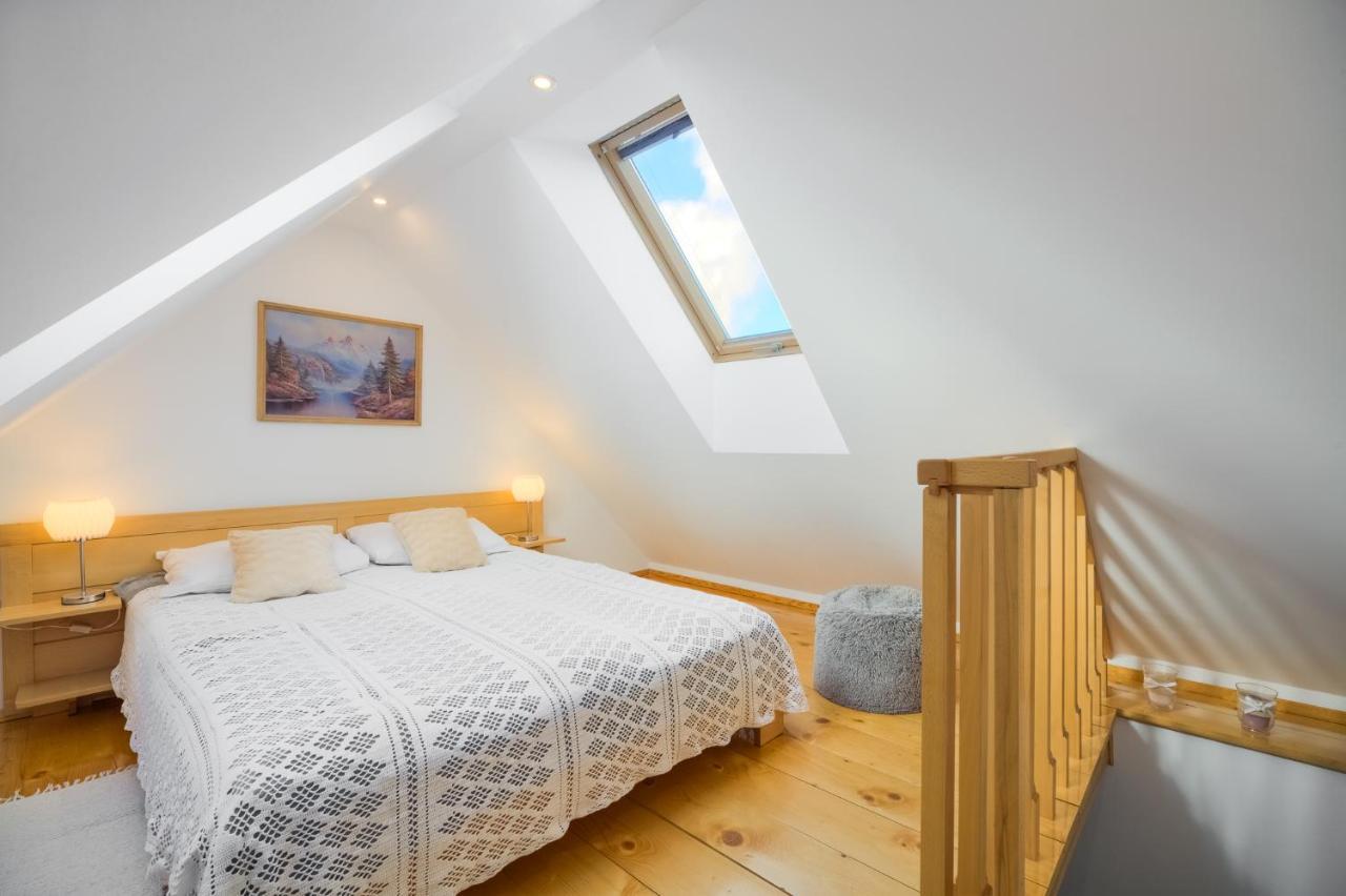 Apartamenty Maja Tylicz Eksteriør billede